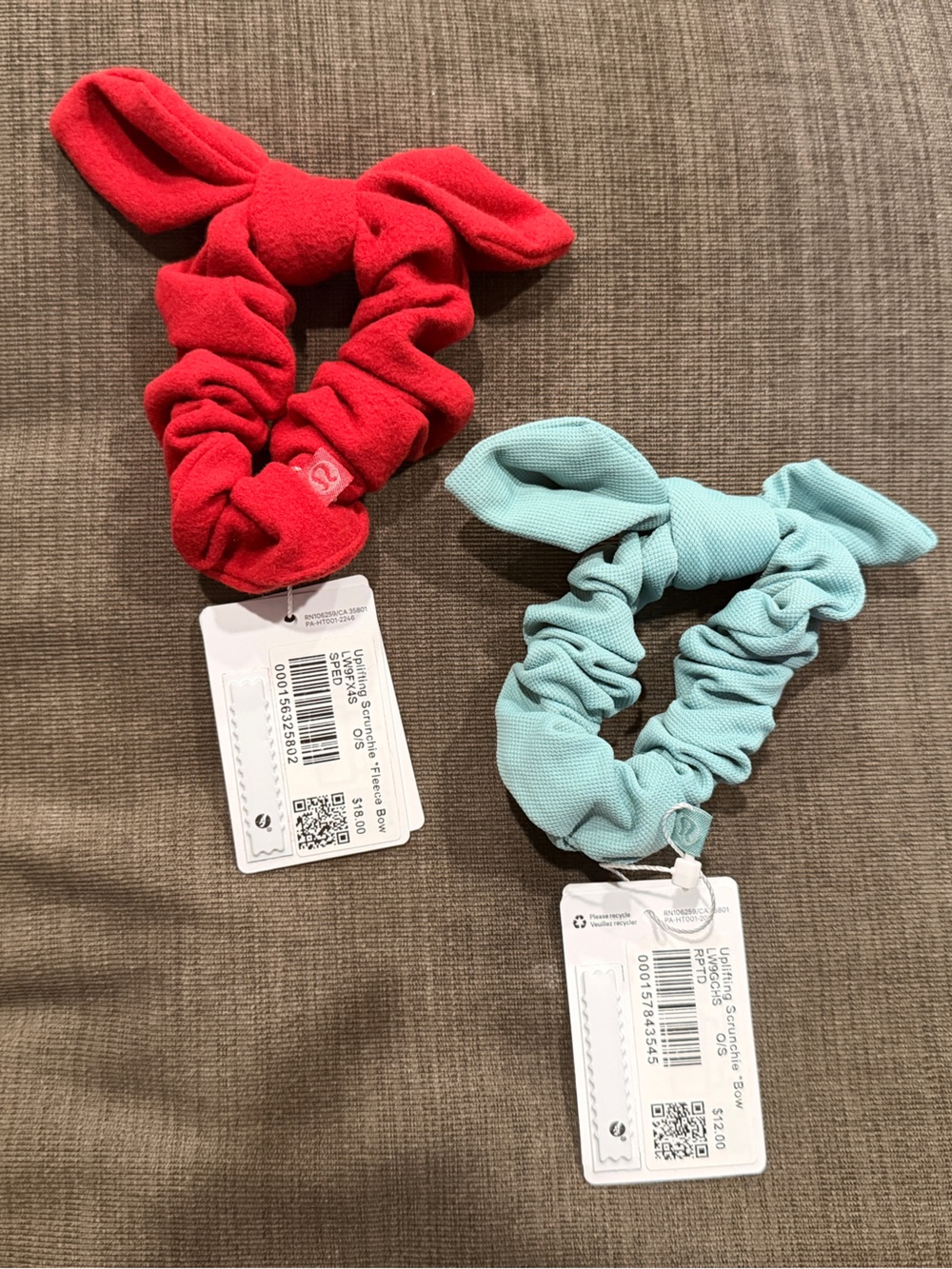 Lululemon Uplifting Scrunchies (2)